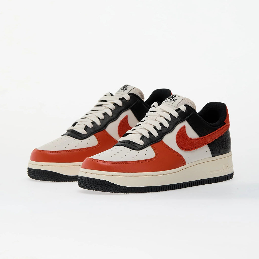 Pantofi sport Nike Air Force 1 Low Black Vintage Coral-Phantom-Pale Ivory cu design clasic și accente colorate