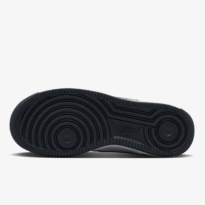 Talpa neagră a pantofilor Nike Air Force 1 Low MM cu design circular și textură aderentă