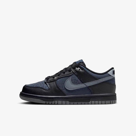 Pantofi sport Nike Dunk Low “Black Symbiote” în nuanțe de negru și gri cu detalii elegante