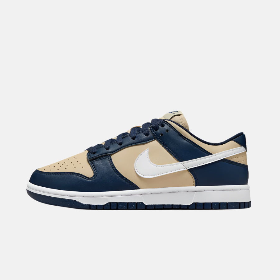Pantofi sport Nike Dunk Low Next Nature Midnight Navy Gold cu design modern și talpă confortabilă